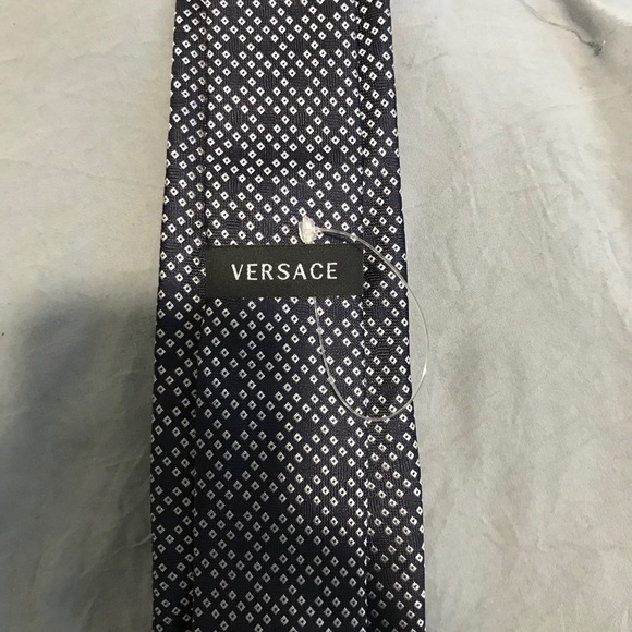 Versace Navy Blue/White Diamonds Tie - Picture 4 of 7
